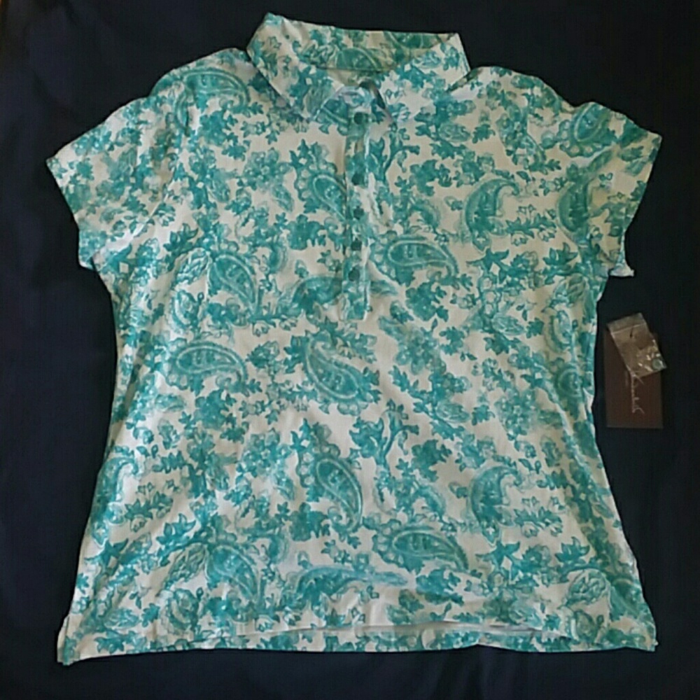 Size L NWT button down top